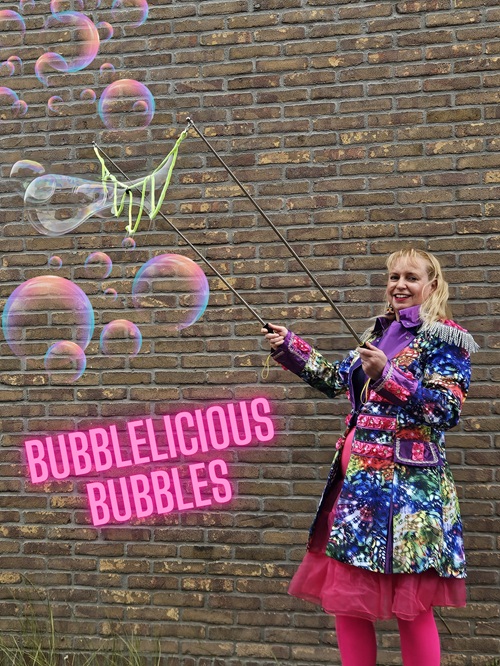 Bella Blaas Bubblelicious Bubbles www.funenpartymatch.nl
