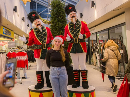 Dickens Entertainer in gesprek www.funenpartymatch.nl