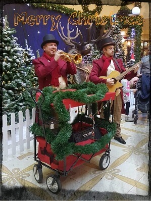 Dickens Duo www.funenpartymatch.nl