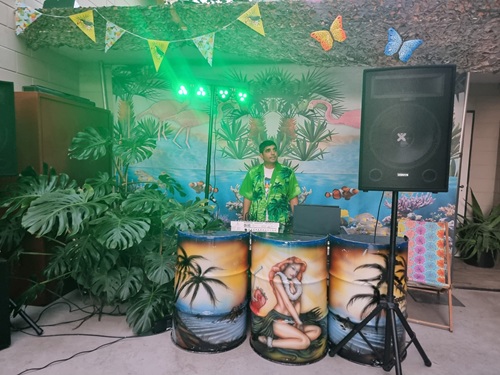 Tropical Party © www.funenpartymatch.nl