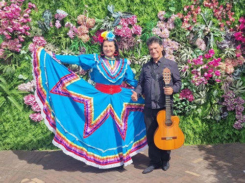 Tropical Duo Laura en Carlos www.funenpartymatch.nl